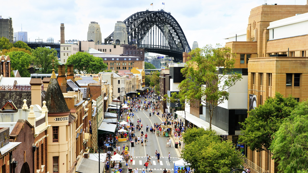 大好きシドニーぶらり街歩きシリーズ！第1弾　初夏の賑わいを感じるロックスと世界三大美港シドニー湾